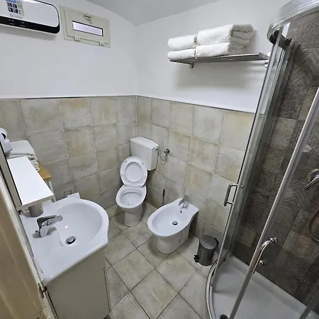 Residenza Don Carlo * Naples